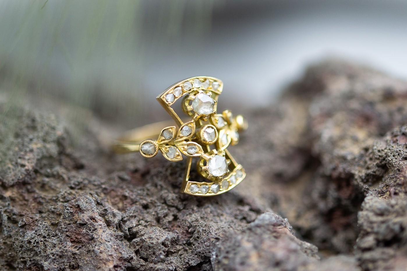 El Monte La Caja de Canarias Subasta abril 2026 - Sortija oro